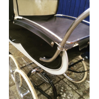 Prachtige vintage van Delft kinderwagen